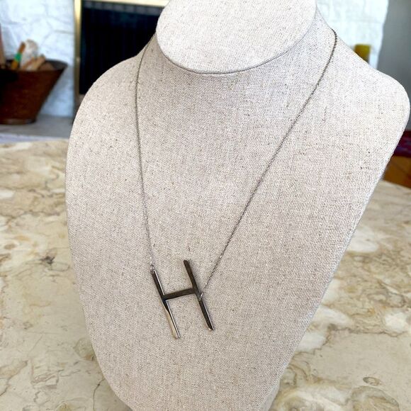 925 Sterling Silver Extra Large Sideways Initial “H” Necklace - Picture 3 of 7
